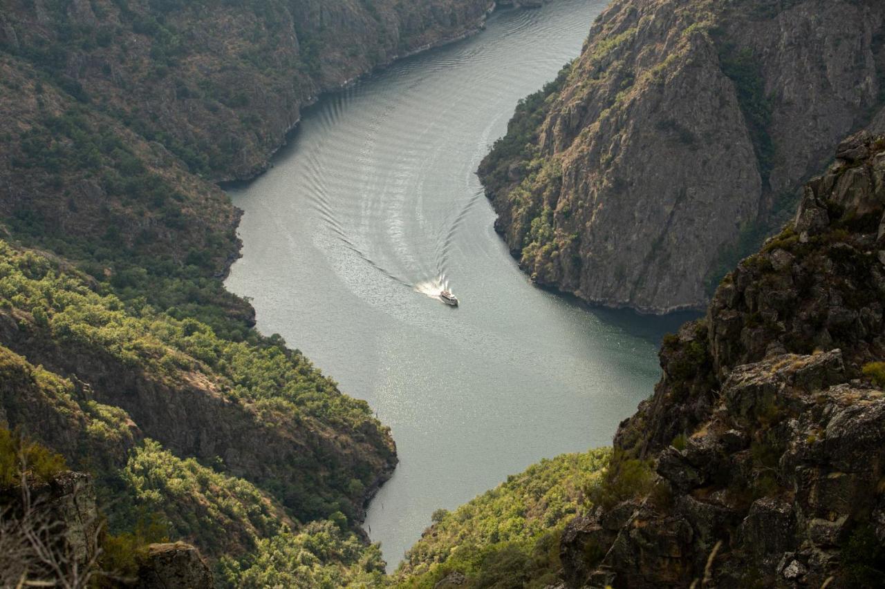 Alojamiento Turistico Caxide Parada De Sil Ribeira Sacra Exterior photo